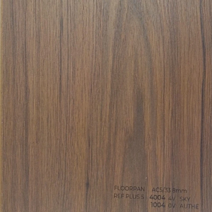 Instalacion de suelo en madera